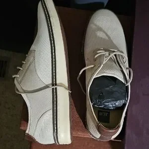 Johnston & Murphy | Shoes | Johnston Murphy Cream Oxfords  display picture 1